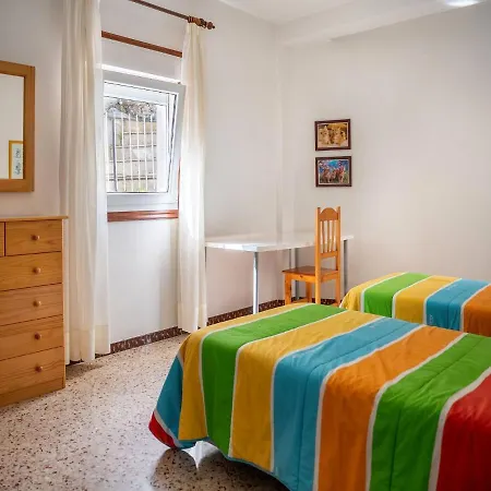 Hébergement de vacances Simplistic Holiday Home In Combarro With Seaviews *
